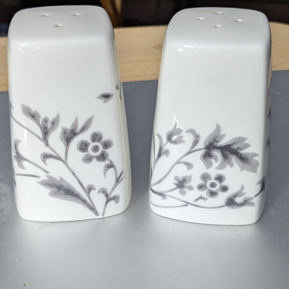 Floral Salt and Pepper Shakers